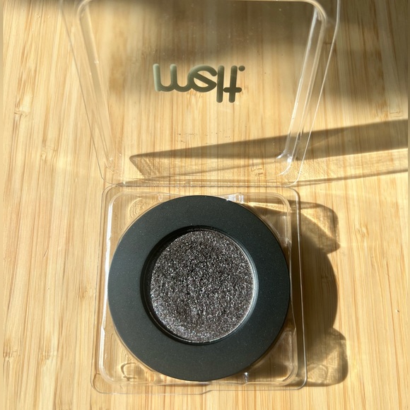 Melt Cosmetics Single Eyeshadow in Industrial - Picture 2 of 4